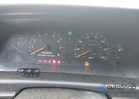 1997 Toyota Avalon Xl/Xls from USA, damaged, VIN 4T1BF12B9VU147358